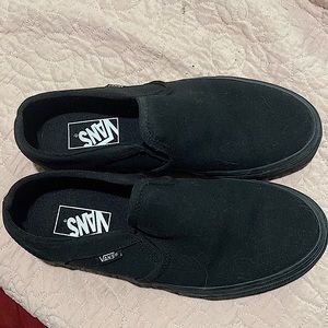Slip on black Vans
